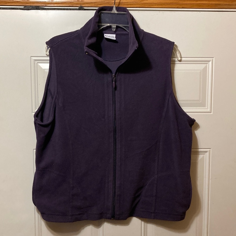 Columbia Purple Zip-Up Vest XL‎
